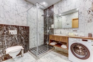 Family Apartment | Bathroom - Apartments Marsovo Polye (St. Petersburg)
