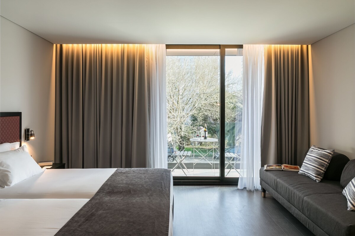 Minibar, in-room safe, blackout curtains, soundproofing