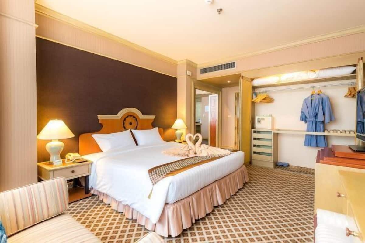 1 slaapkamer, een minibar, een kluis op de kamer, een bureau