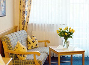 Habitación individual Confort | Caja fuerte, escritorio, wifi gratis