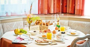 Restaurant - Hotel Garni Appartementhaus Fichtenwald (Bad Fuessing)