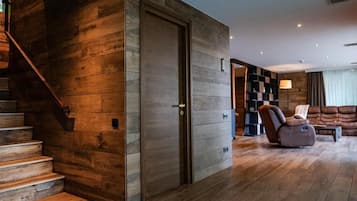Cottage Majestueux, 2 chambres | Coin séjour | Chauffage par le sol