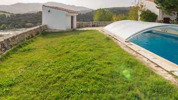 Piscina all'aperto