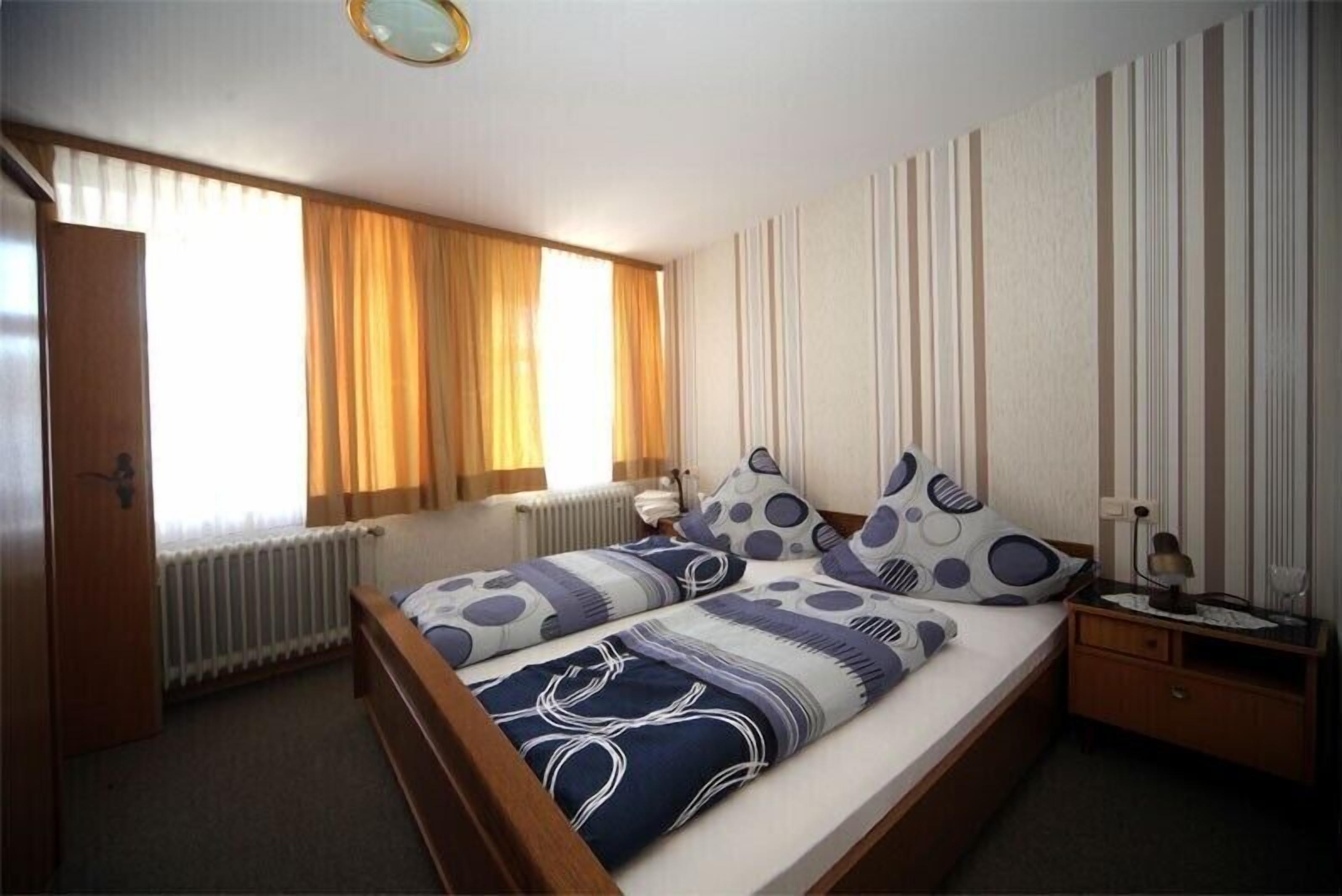 Dobbeltrom, 1 dobbeltseng, ikke-røyk | Skrivebord og wi-fi (inkludert)