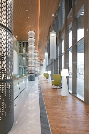 Lobby. Radisson Blu Hotel & Residence, Riyadh Diplomatic Quarter