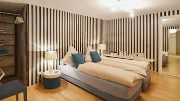 Deluxe Apartment (Damai) | 2 bedrooms, down comforters, individually decorated