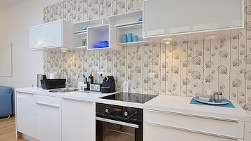 Deluxe-Apartment (Damai) | Eigene Küche | Kühlschrank, Ofen, Herdplatte, Geschirrspüler