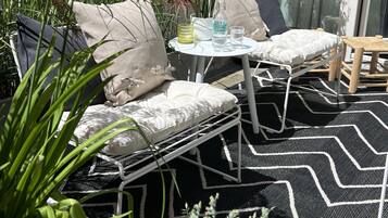 Deluxe Apartment (Damai) | Terrace/patio