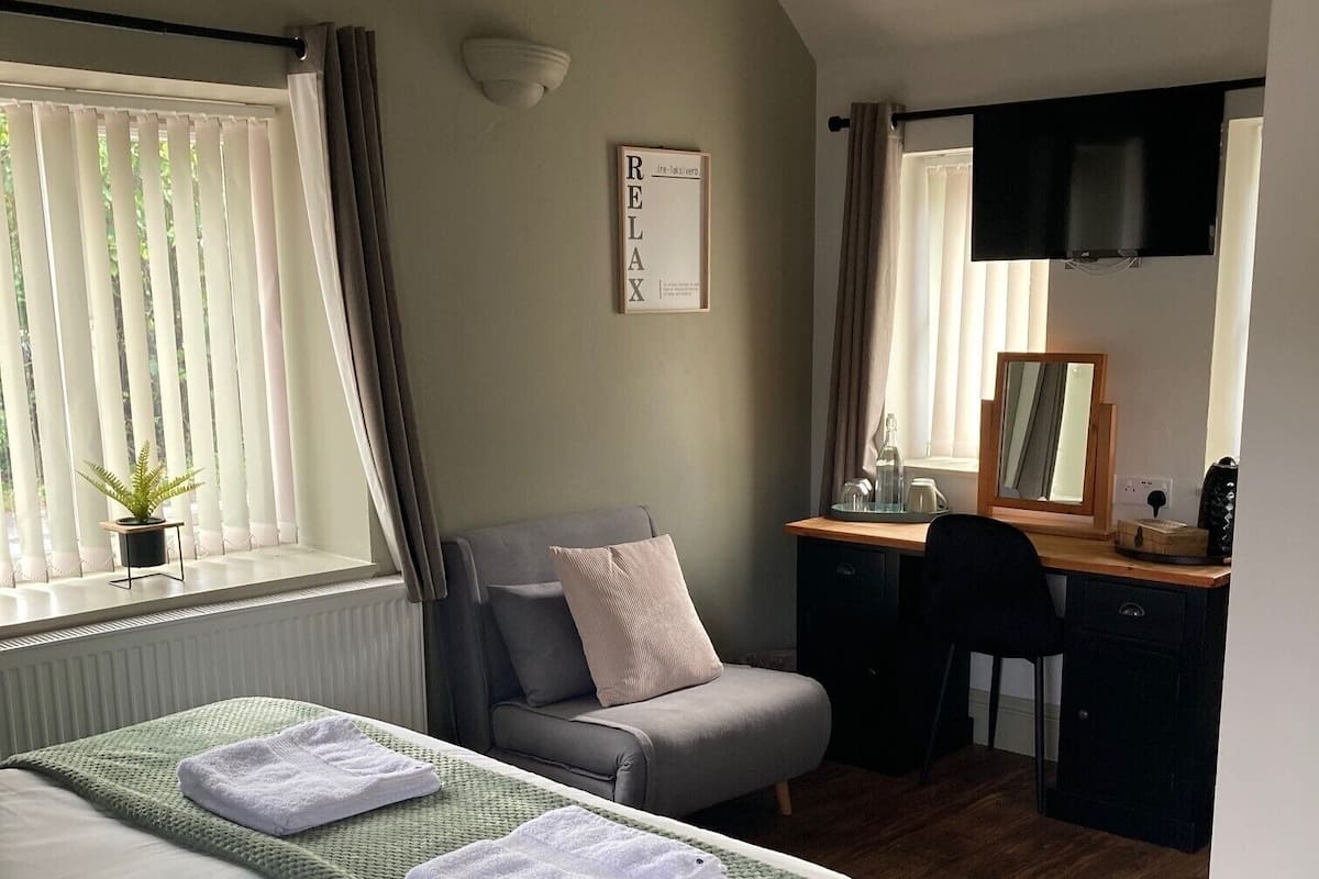 Doppelzimmer (Room 1 NOT QUIET)