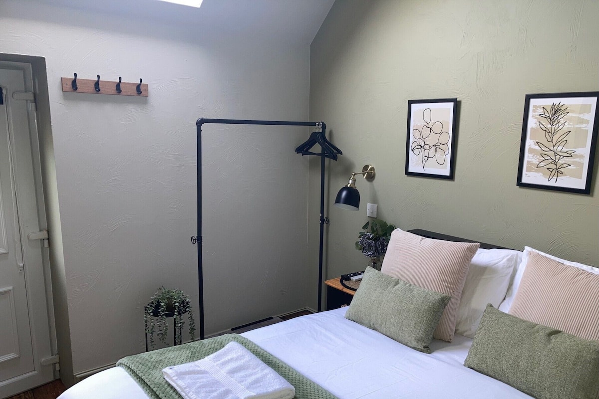 Doppelzimmer (Room 3)
