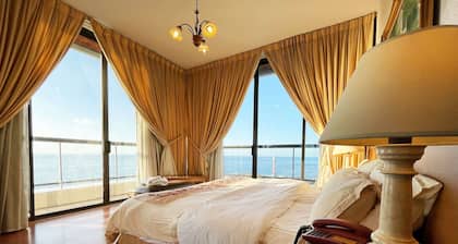 Holiday Home Suites