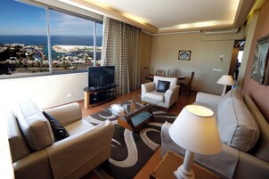 Family Suite | Living area