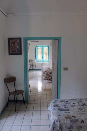 Desk, soundproofing, iron/ironing board, free WiFi