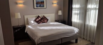 Maclean Guest House