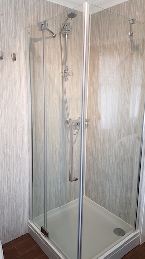 Family Junior Suite | Bathroom