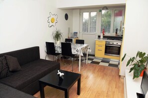 Living room - Apartmani Karisima - Near Cathedral of Saint Mark (Korcula)