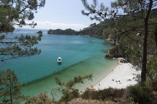 Penty Typique dans Hameau au Cap de la Chèvre Crozon-Morgat