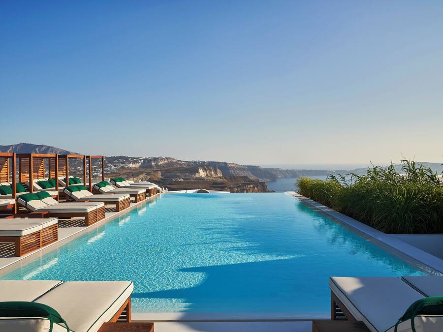 Seasonal outdoor pool, pool loungers