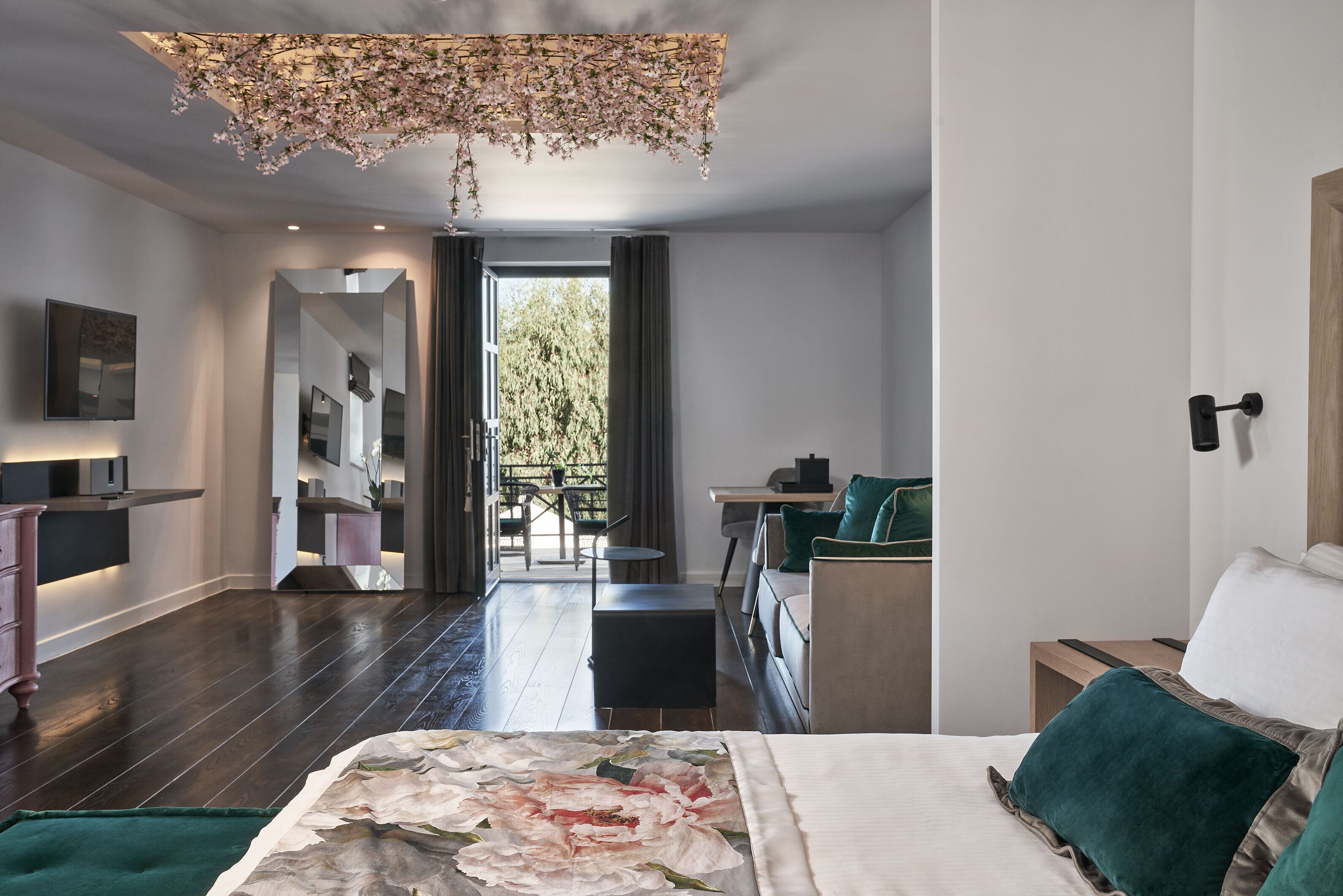 Free minibar items, in-room safe, desk, blackout curtains