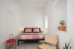 Superior Double Room, 1 Queen Bed | Soundproofing, free WiFi, bed sheets - Casa Bonhomía - Adults Only (Vejer de la Frontera)