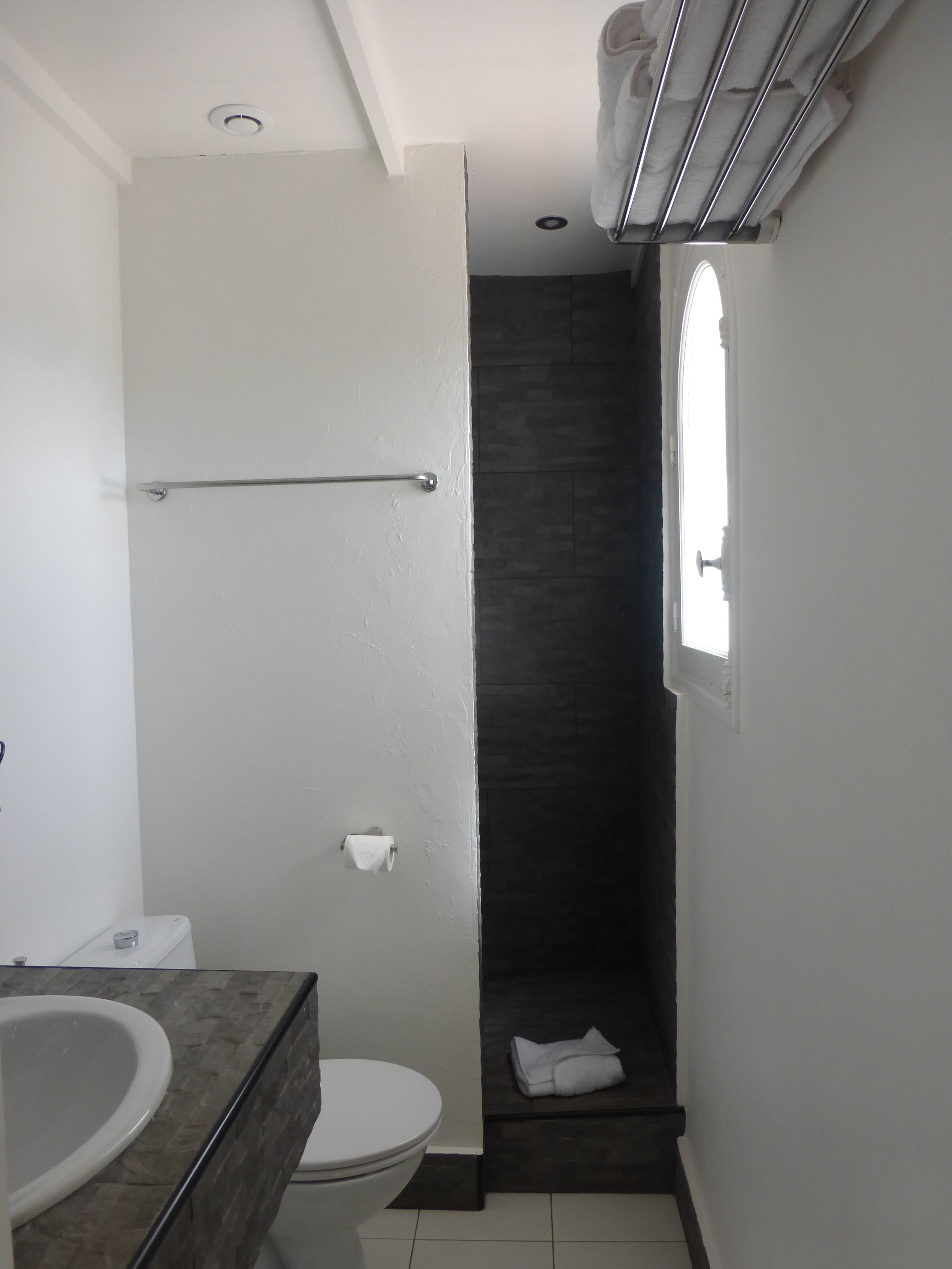 superior double room, balcony | bathroom | shower, free toiletries, hair dryer, towels