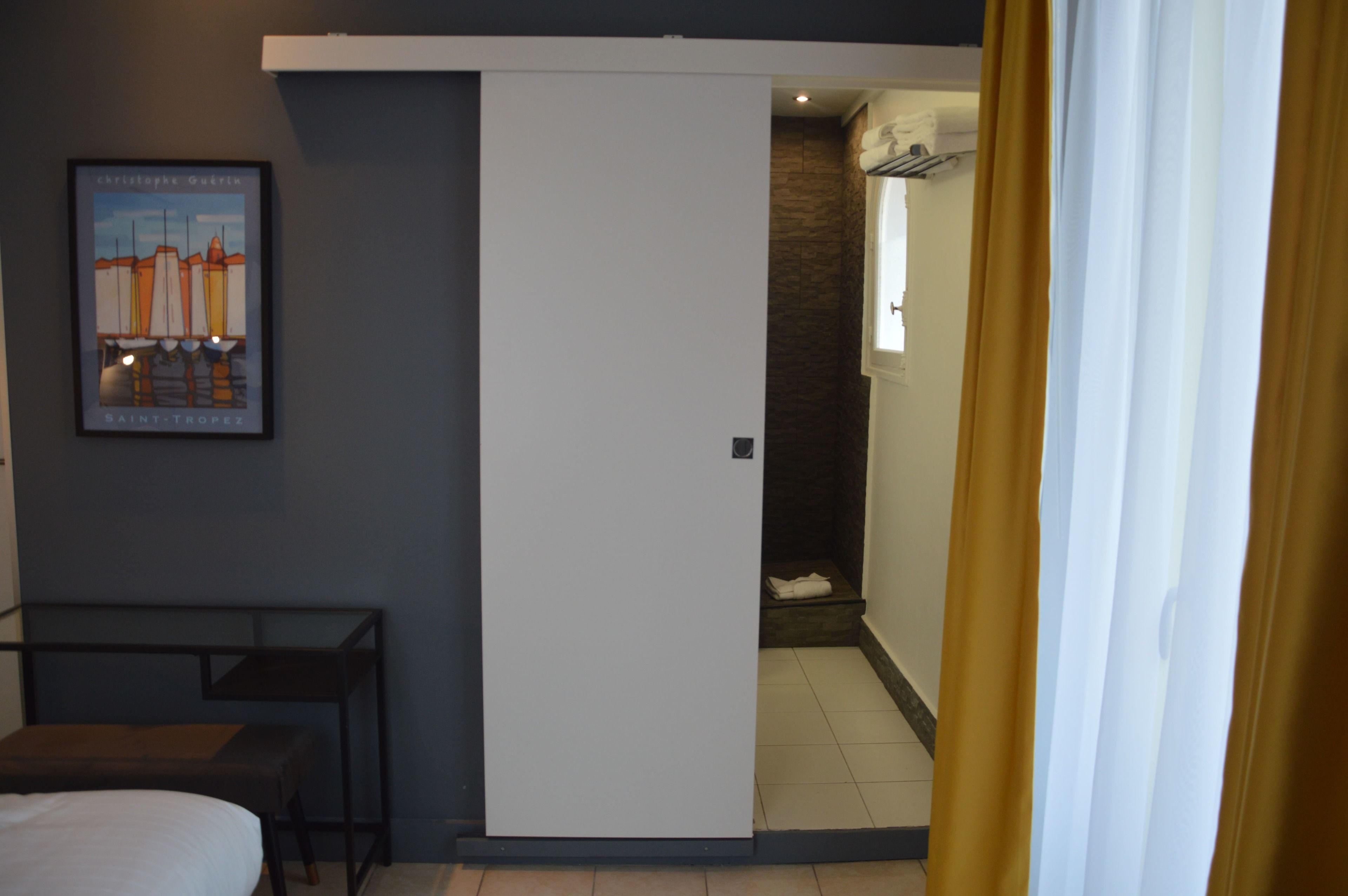 superior double room, balcony | 1 bedroom, minibar, in-room safe, individually decorated