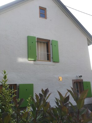 Exterior - Gîte Sainte Famille in the heart of Alsace TOTAL RENOVATION end of 2016.  (Ottrott)