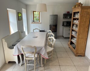 Dining - Gîte Sainte Famille in the heart of Alsace TOTAL RENOVATION end of 2016.  (Ottrott)