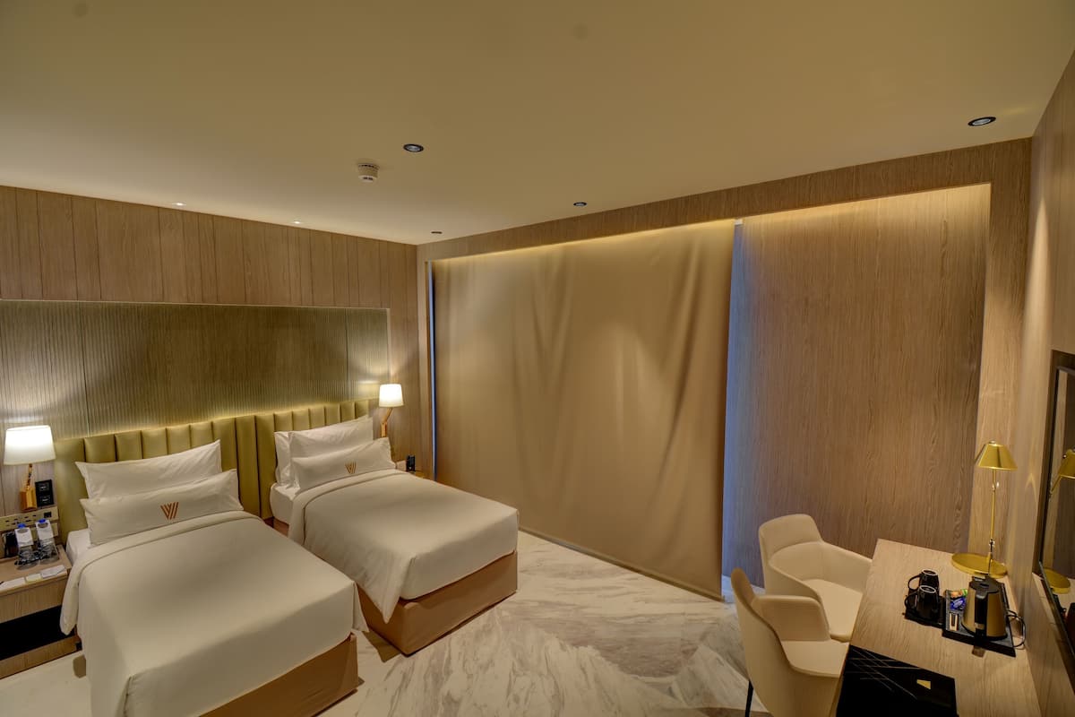 Superior Double Room | Premium bedding, minibar, in-room safe, individually furnished