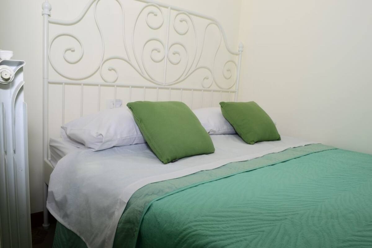 Iron/ironing board, rollaway beds, free WiFi, bed sheets