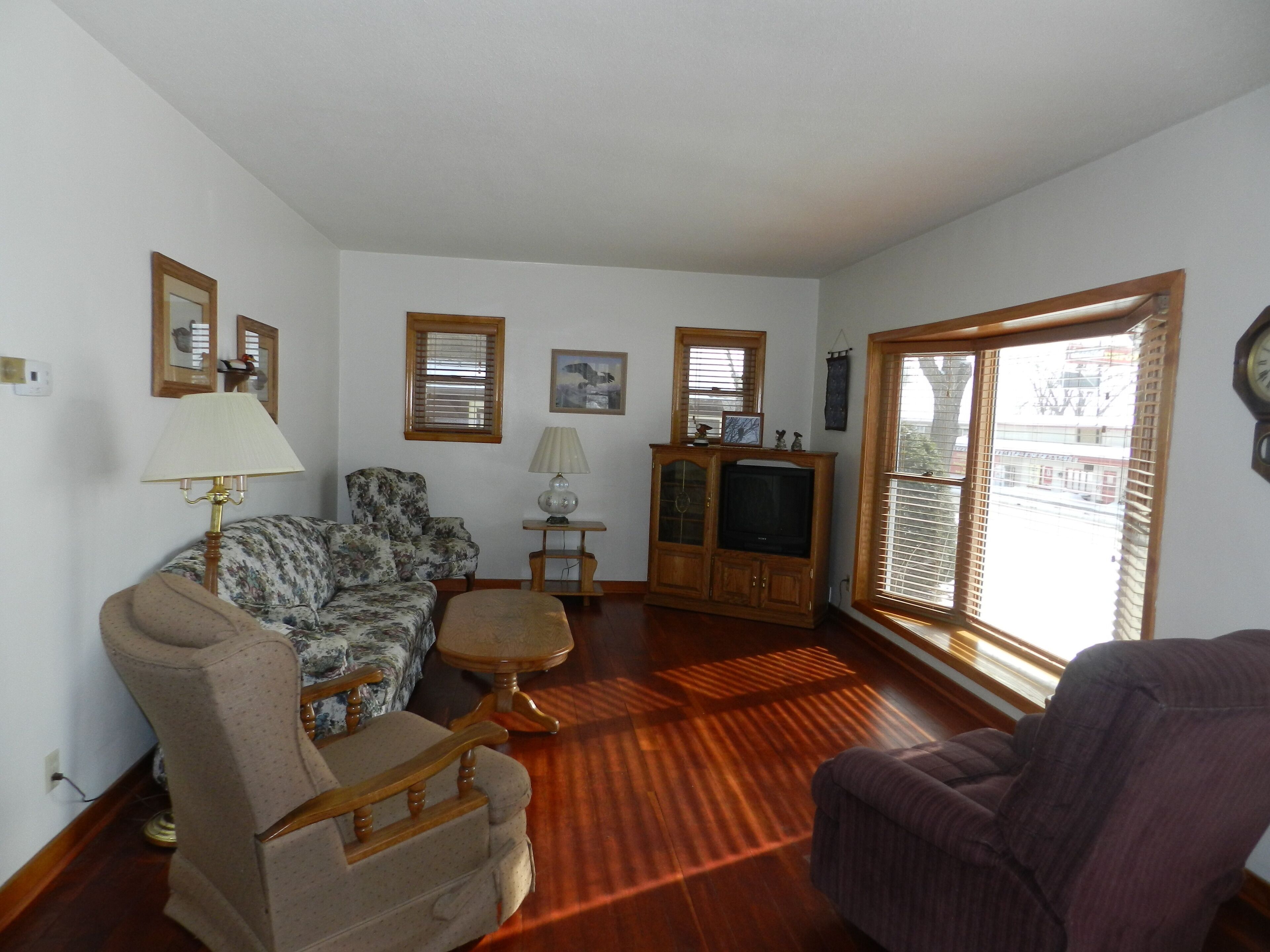 Nice Cape Cod home near the Mississippi River (Scenic River Inn)