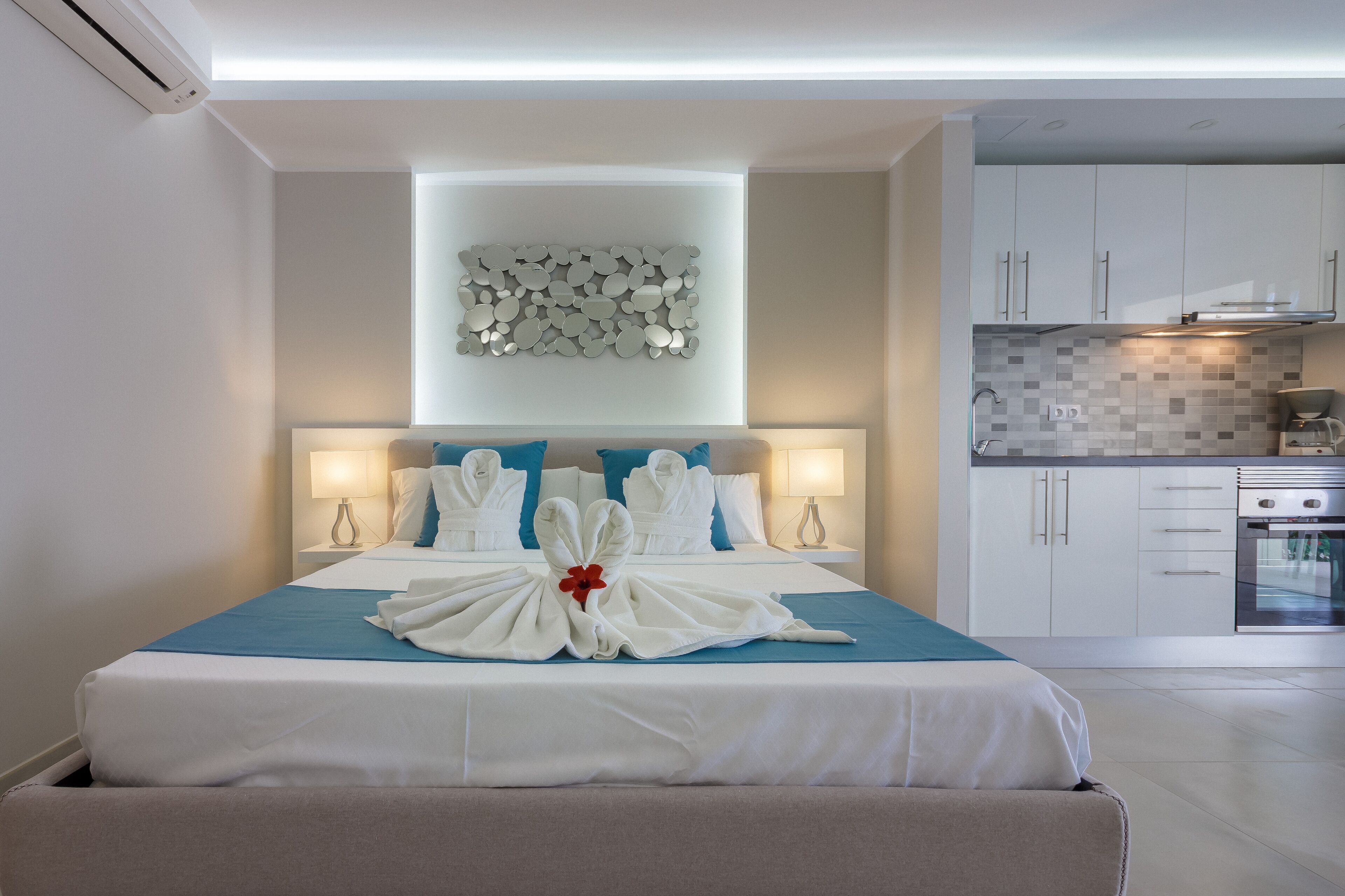 Studio, 1 Queen-Bett | Zimmersafe, Bügeleisen/Bügelbrett, kostenloses WLAN, Bettwäsche