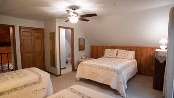 3 bedrooms, iron/ironing board, free WiFi, bed sheets