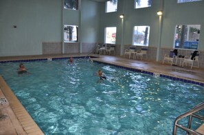 Innenpool, Außenpool
