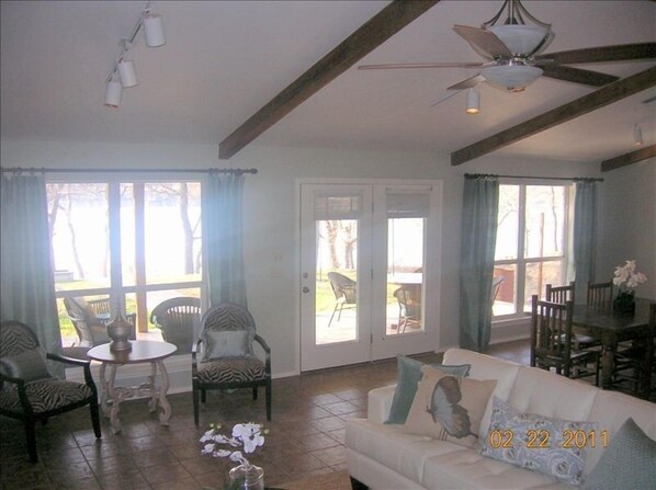 Televisio, DVD-soitin