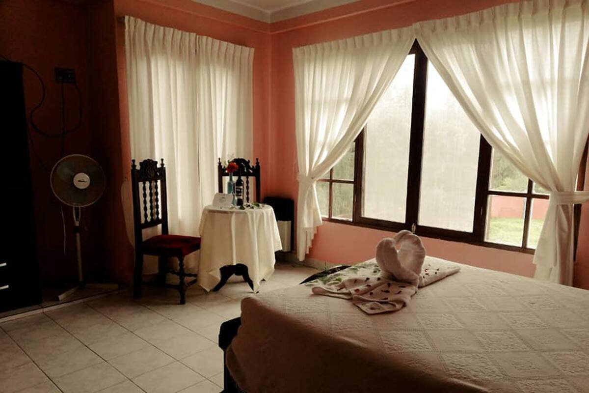 Blackout curtains, free WiFi, bed sheets