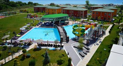 Eco Therma Village - Free Parking & Private Beach & Mineral Pool