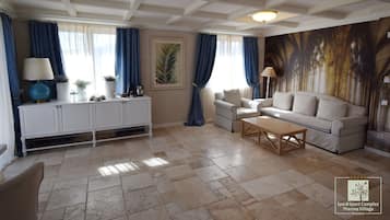 Standard Villa (4+1) | Living room | Flat-screen TV