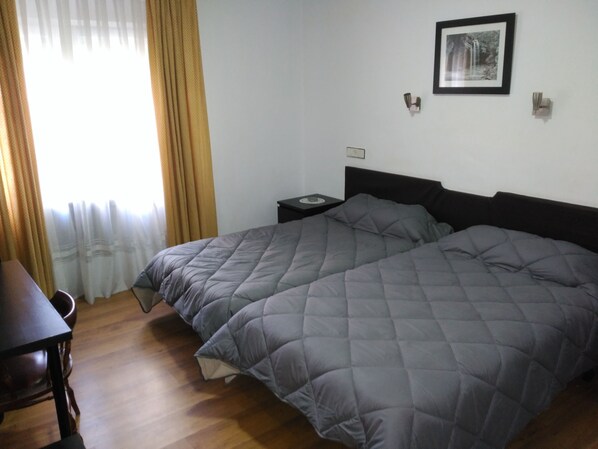 Double or Twin Room | Free cots/infant beds, free WiFi, bed sheets, wheelchair access