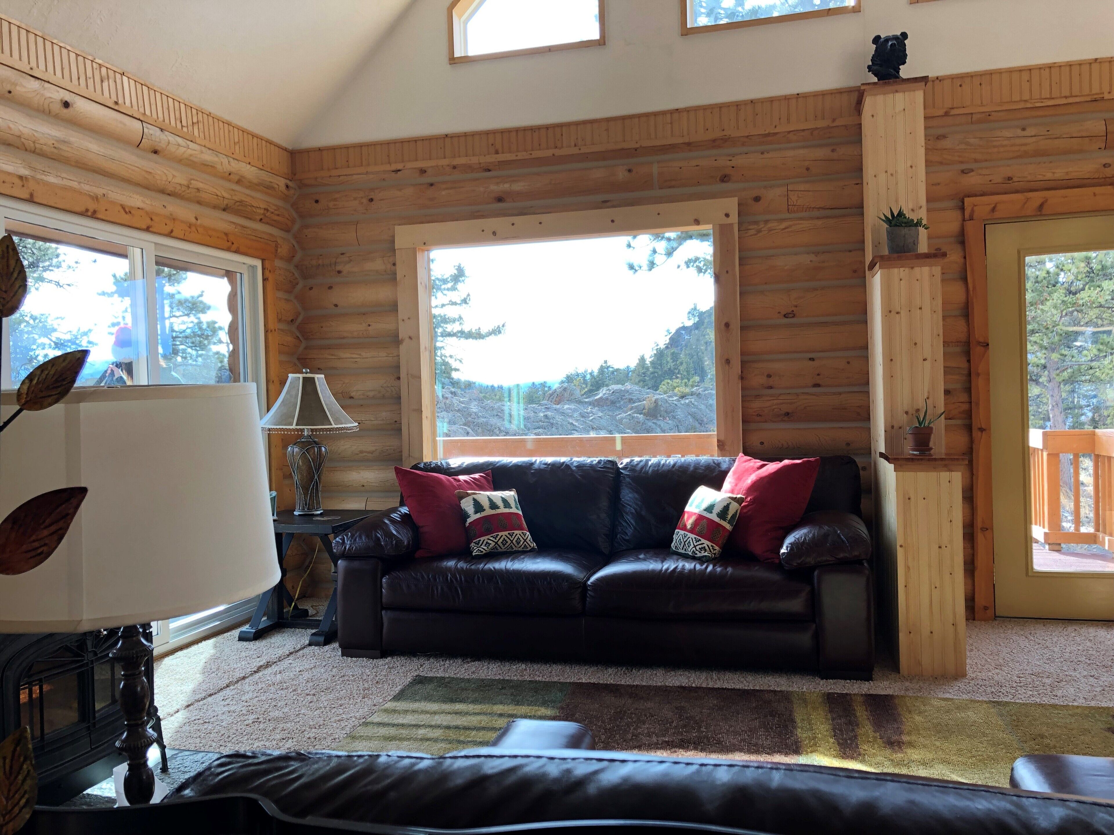 Mountain Home with Amazing Views!