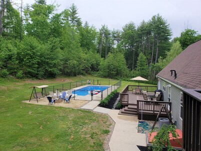 Secluded & spacious home on 5 private acres nr Lake George and Saratoga Springs