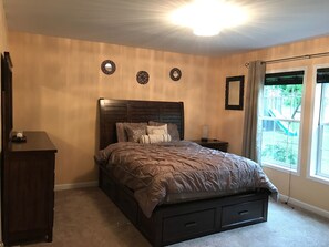 6 Schlafzimmer, Bügeleisen/Bügelbrett, kostenloses WLAN, Bettwäsche