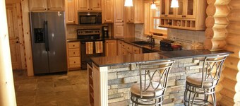 Luxurious Log Home with Mille Lacs Lake Sunrise Views