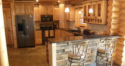 Ylellinen hirsitalo Mille Lacs Sunrise Näkymät