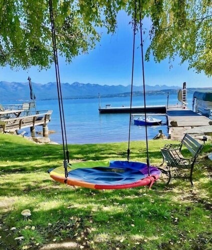 Luxury Flathead Lake Retreat • Sleeps 20 • Dock • Swim Spa