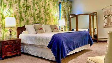 7 makuuhuonetta, työpöytä, silitysrauta/-lauta, ilmainen Wi-Fi