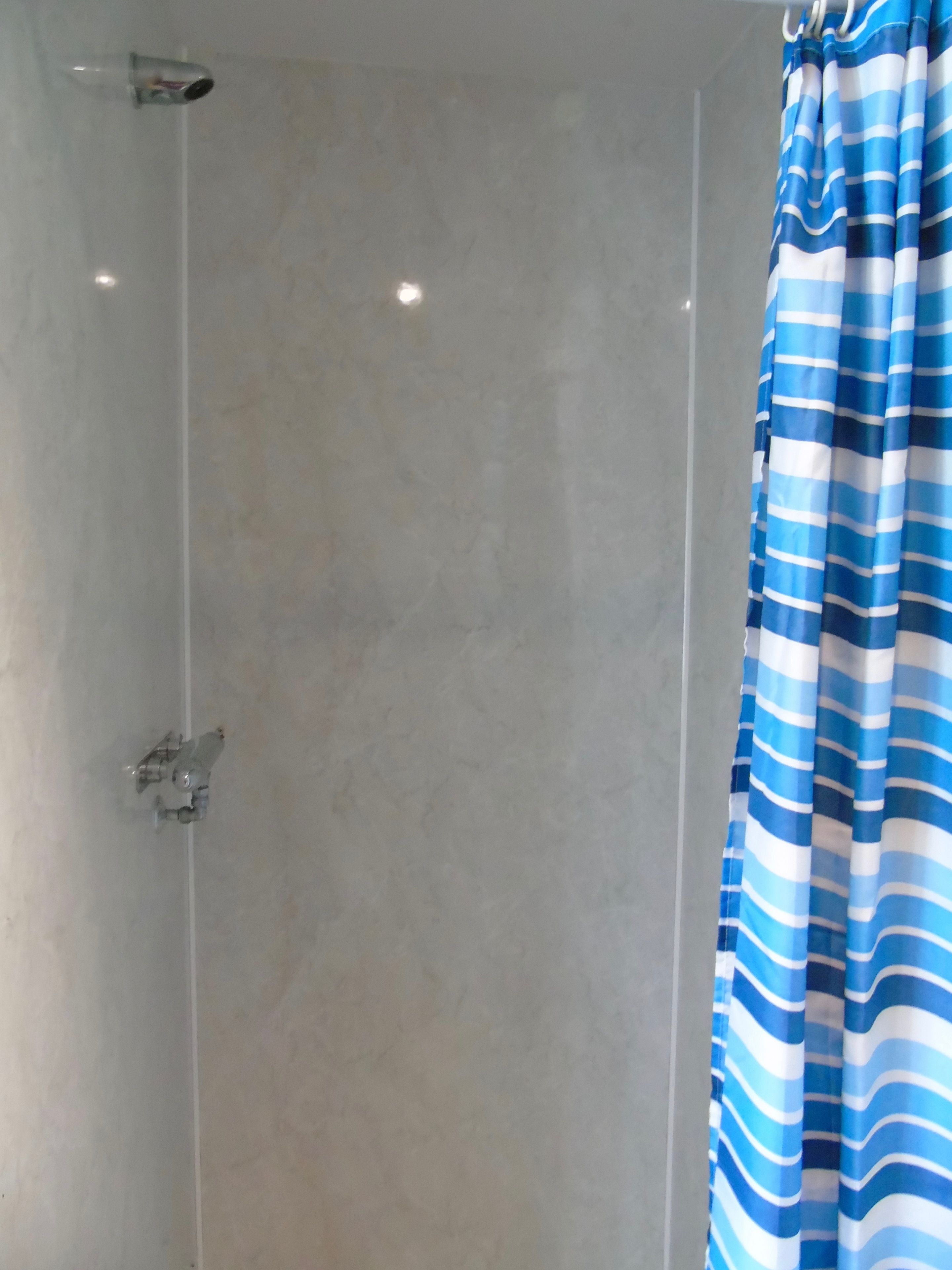 Room, Ensuite (Sleeps 7) | Bathroom