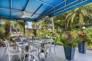 Servei de restauració a l'aire lliure