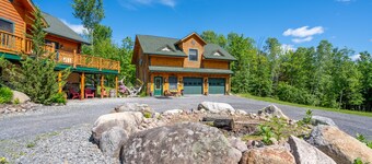 Cozy Adirondack Ski Cabin 