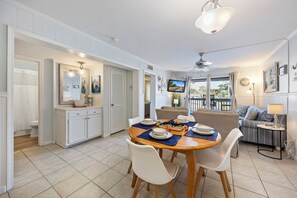 Interior - Hilton Head Tennis Villa  (Hilton Head Island)